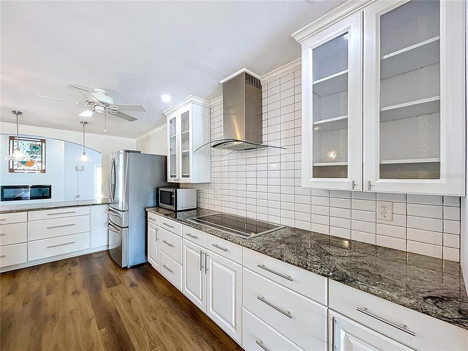 待售: $435,000 (3 贝兹, 2 浴室, 2094 平方英尺)