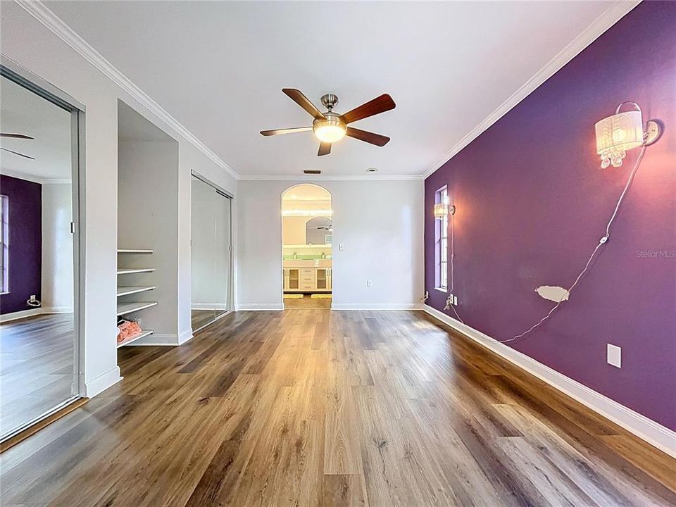 待售: $435,000 (3 贝兹, 2 浴室, 2094 平方英尺)