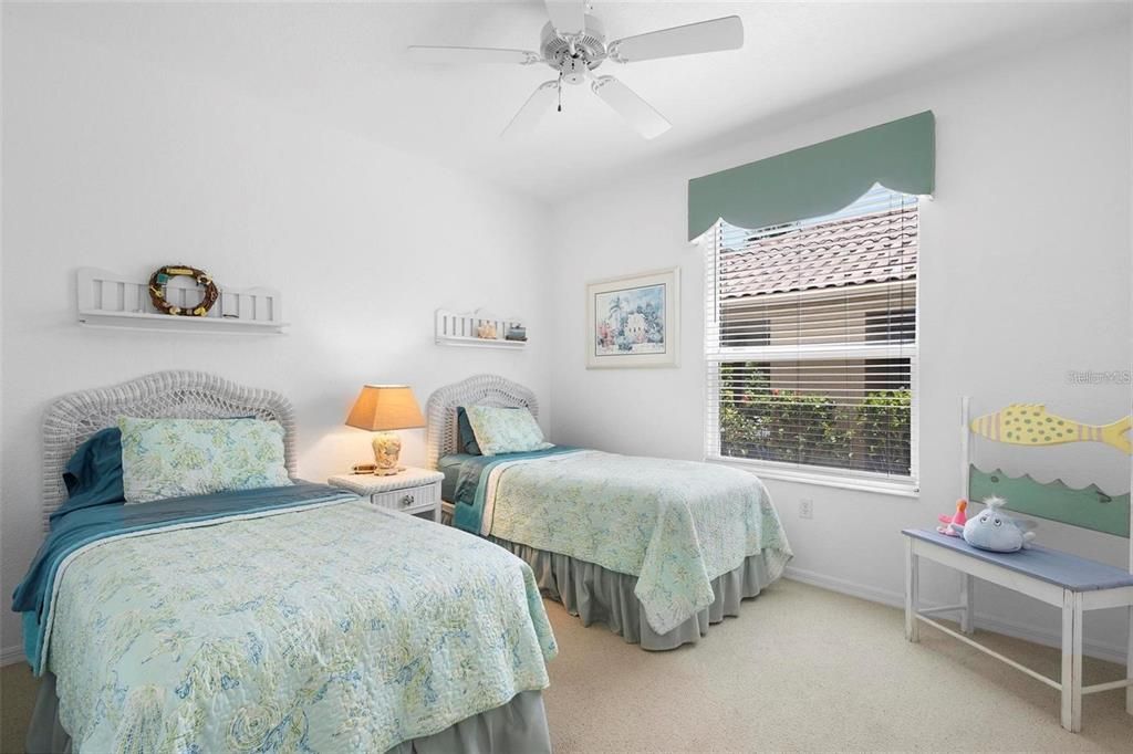 For Rent: $3,900 (3 beds, 2 baths, 1614 Square Feet)