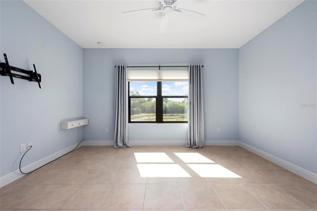 For Rent: $2,500 (2 beds, 2 baths, 1436 Square Feet)