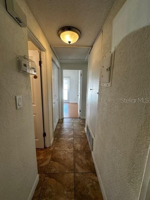 待售: $325,000 (3 贝兹, 2 浴室, 1288 平方英尺)