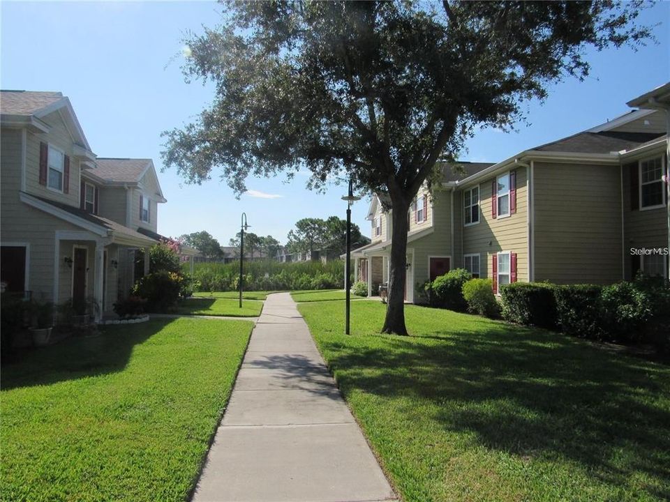 For Sale: $240,000 (4 beds, 3 baths, 1367 Square Feet)