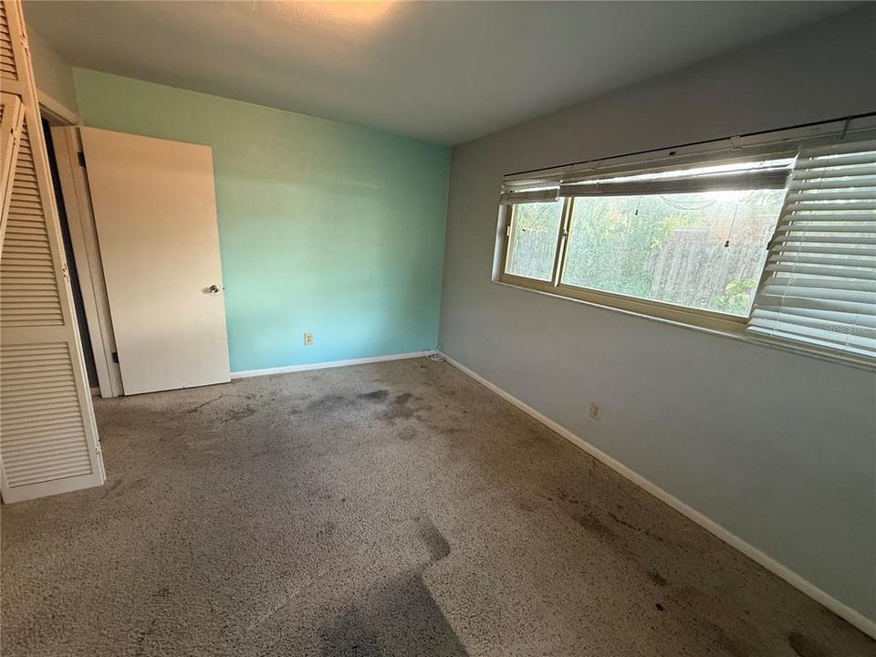 Active With Contract: $366,500 (4 beds, 2 baths, 1758 Square Feet)