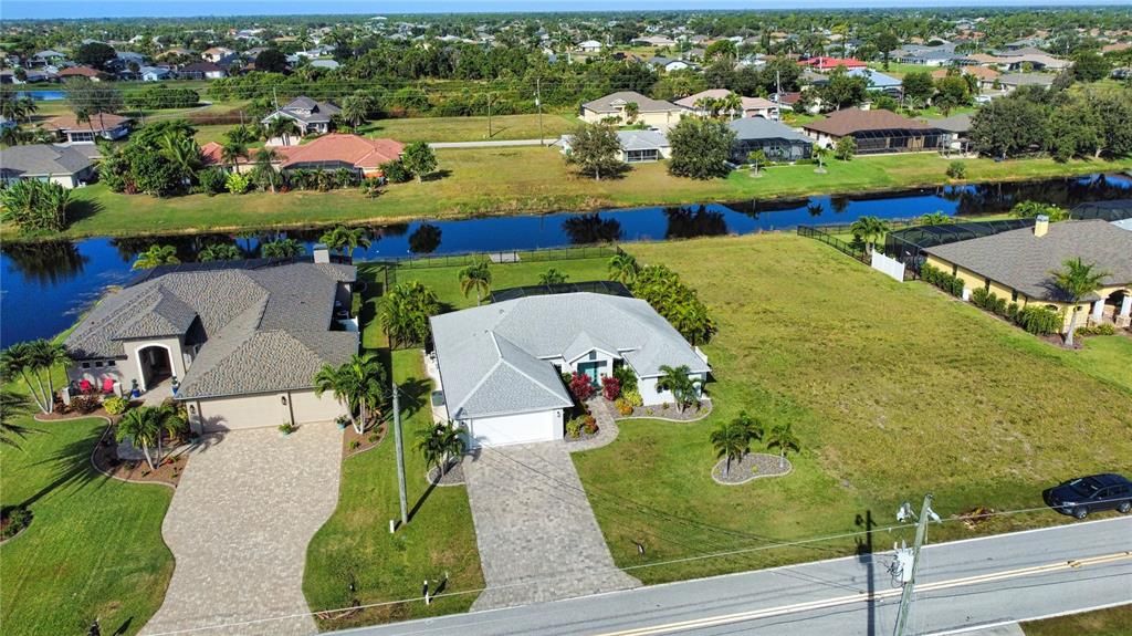 На продажу: $579,000 (3 спален, 2 ванн, 1760 Квадратных фут)