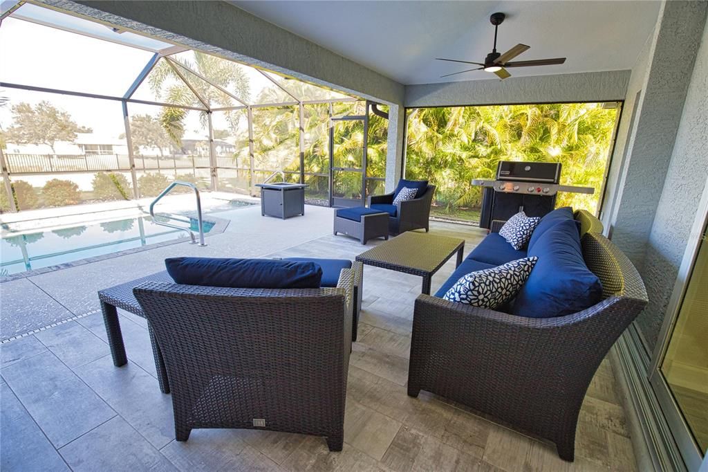 На продажу: $579,000 (3 спален, 2 ванн, 1760 Квадратных фут)