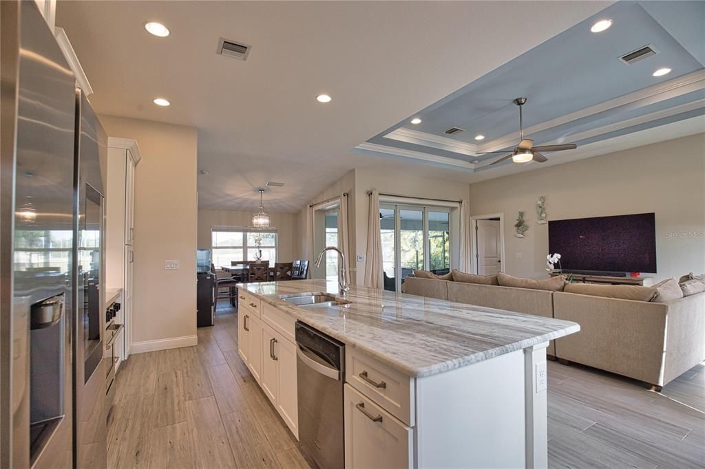 На продажу: $579,000 (3 спален, 2 ванн, 1760 Квадратных фут)