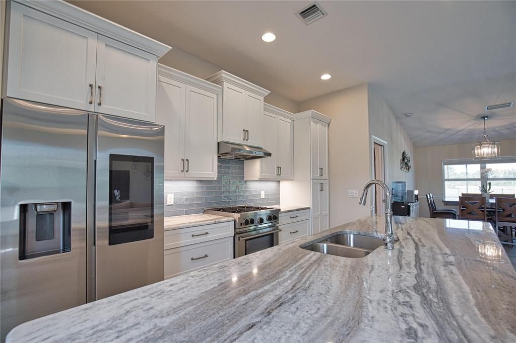 На продажу: $579,000 (3 спален, 2 ванн, 1760 Квадратных фут)