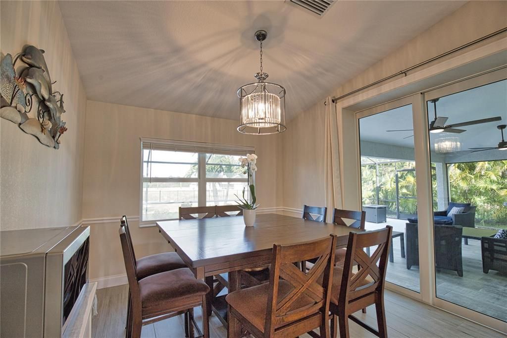 На продажу: $579,000 (3 спален, 2 ванн, 1760 Квадратных фут)