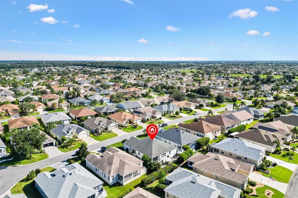 Active With Contract: $569,000 (3 beds, 2 baths, 2037 Square Feet)