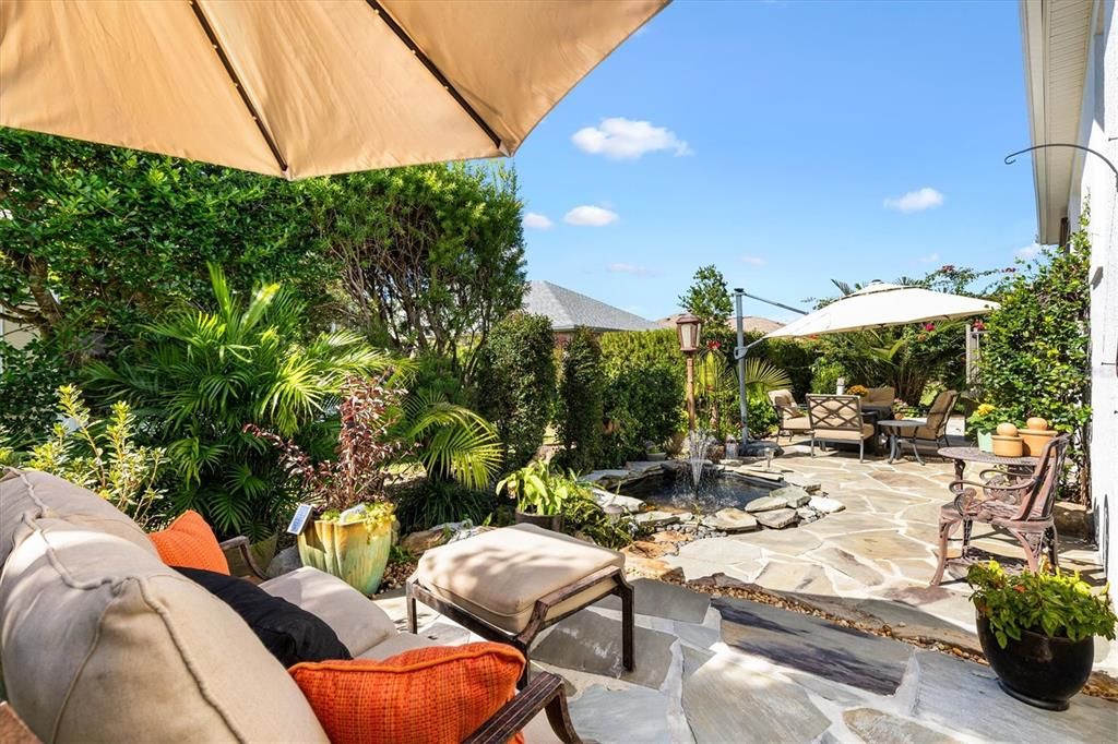 Active With Contract: $569,000 (3 beds, 2 baths, 2037 Square Feet)