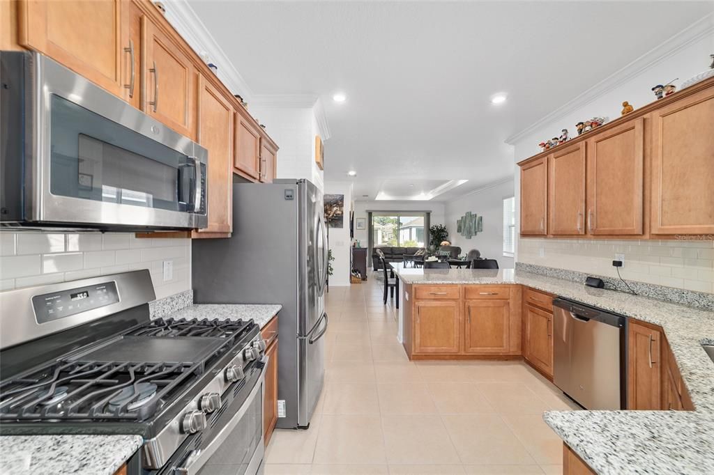 For Sale: $249,900 (2 beds, 2 baths, 1344 Square Feet)