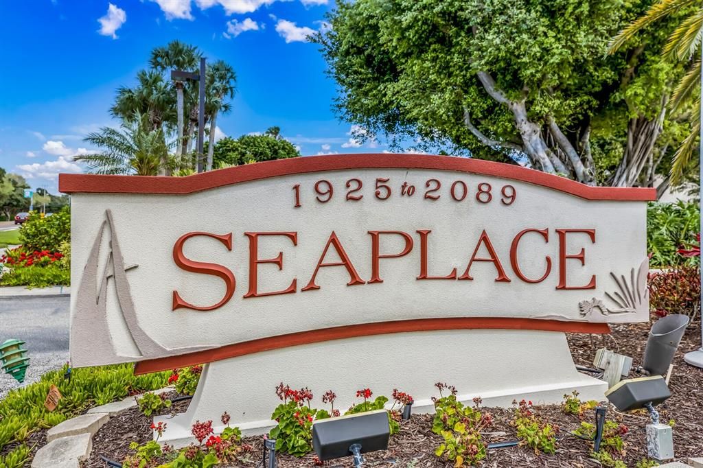 На продажу: $495,000 (2 спален, 2 ванн, 933 Квадратных фут)