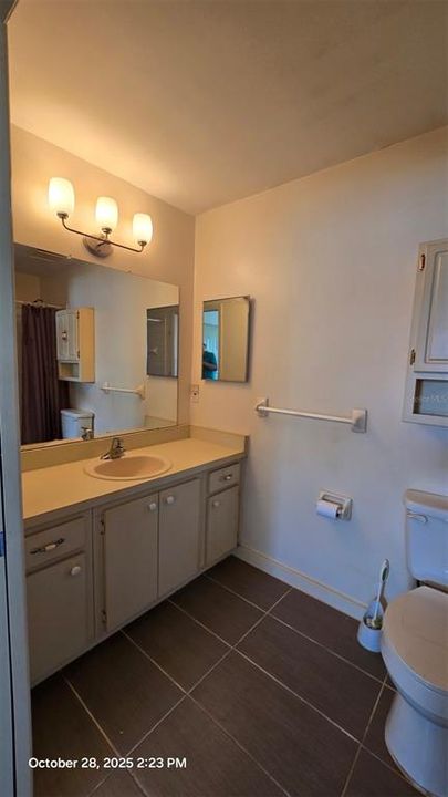 For Sale: $85,000 (1 beds, 1 baths, 800 Square Feet)