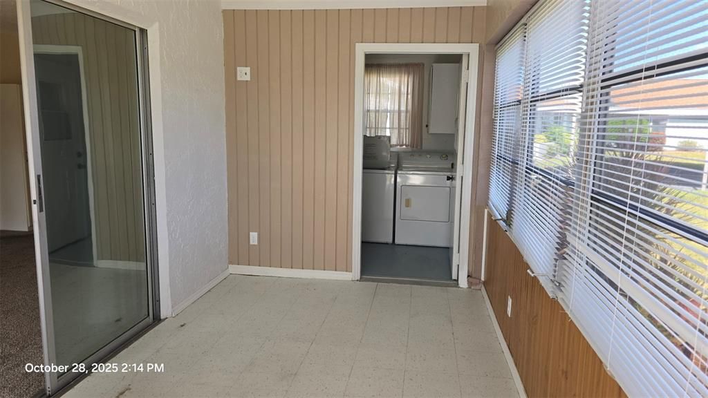 For Sale: $85,000 (1 beds, 1 baths, 800 Square Feet)