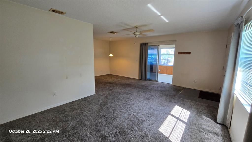 For Sale: $85,000 (1 beds, 1 baths, 800 Square Feet)