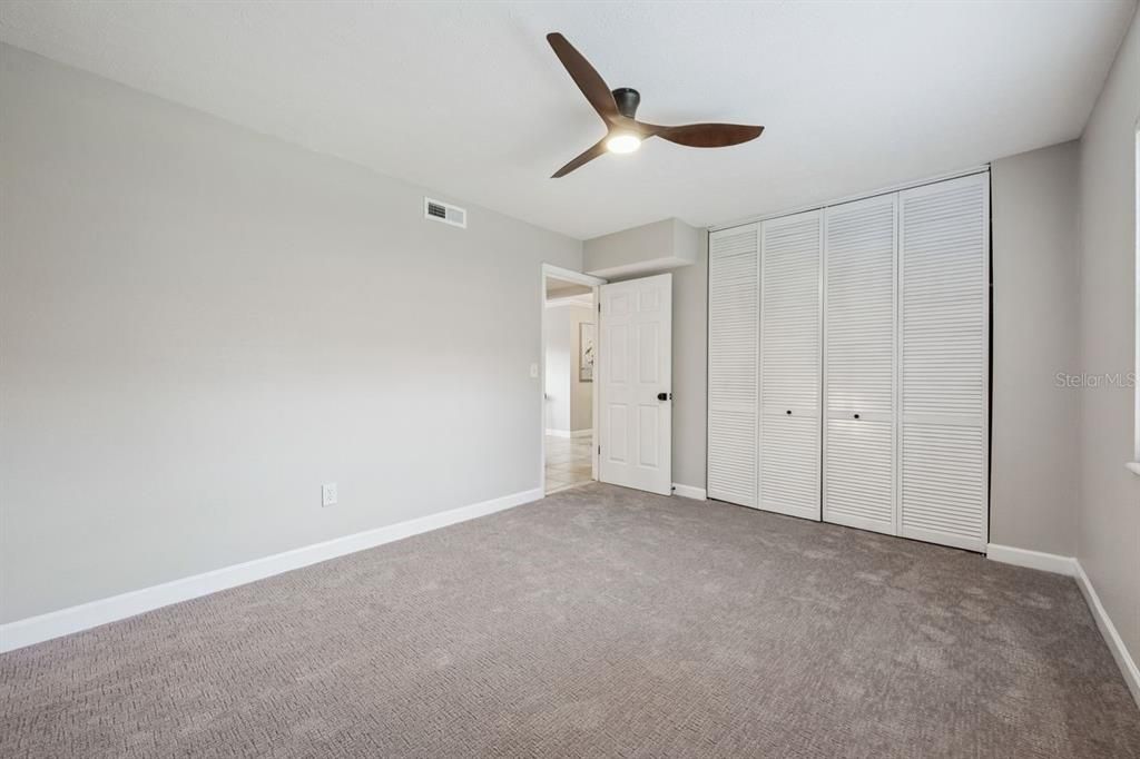 For Sale: $179,758 (1 beds, 1 baths, 730 Square Feet)