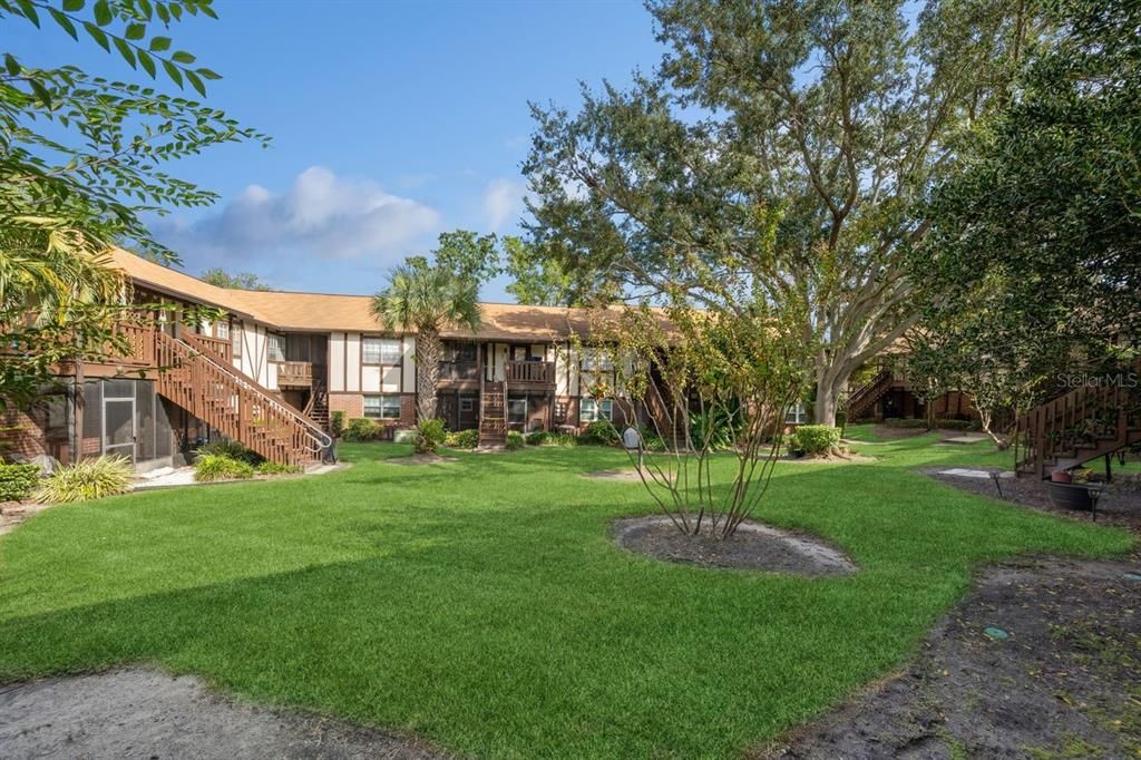 For Sale: $179,758 (1 beds, 1 baths, 730 Square Feet)