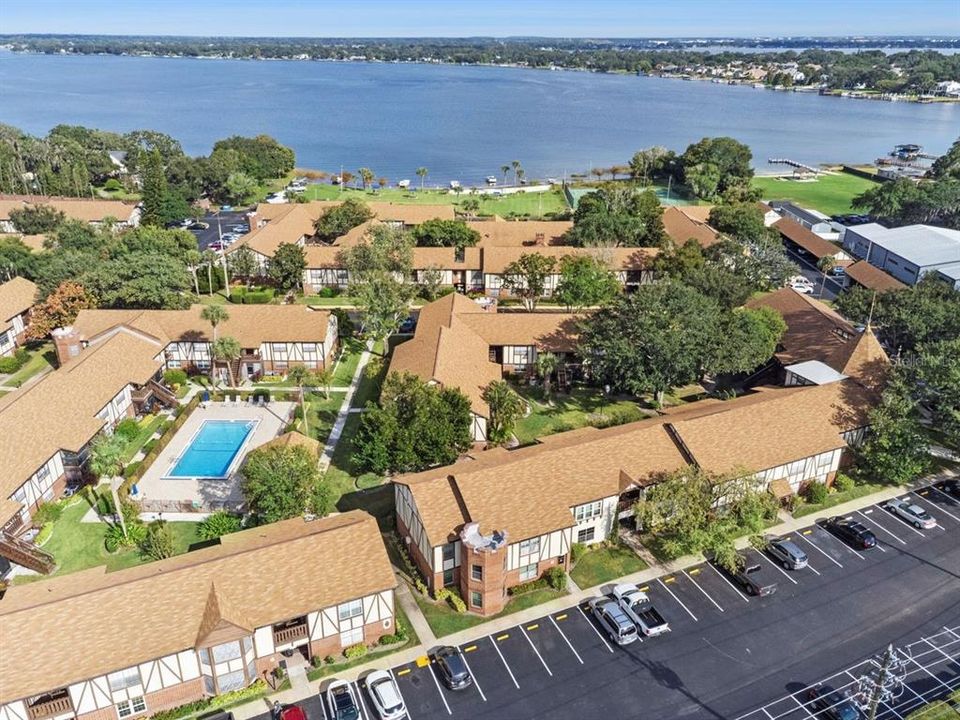 For Sale: $179,758 (1 beds, 1 baths, 730 Square Feet)