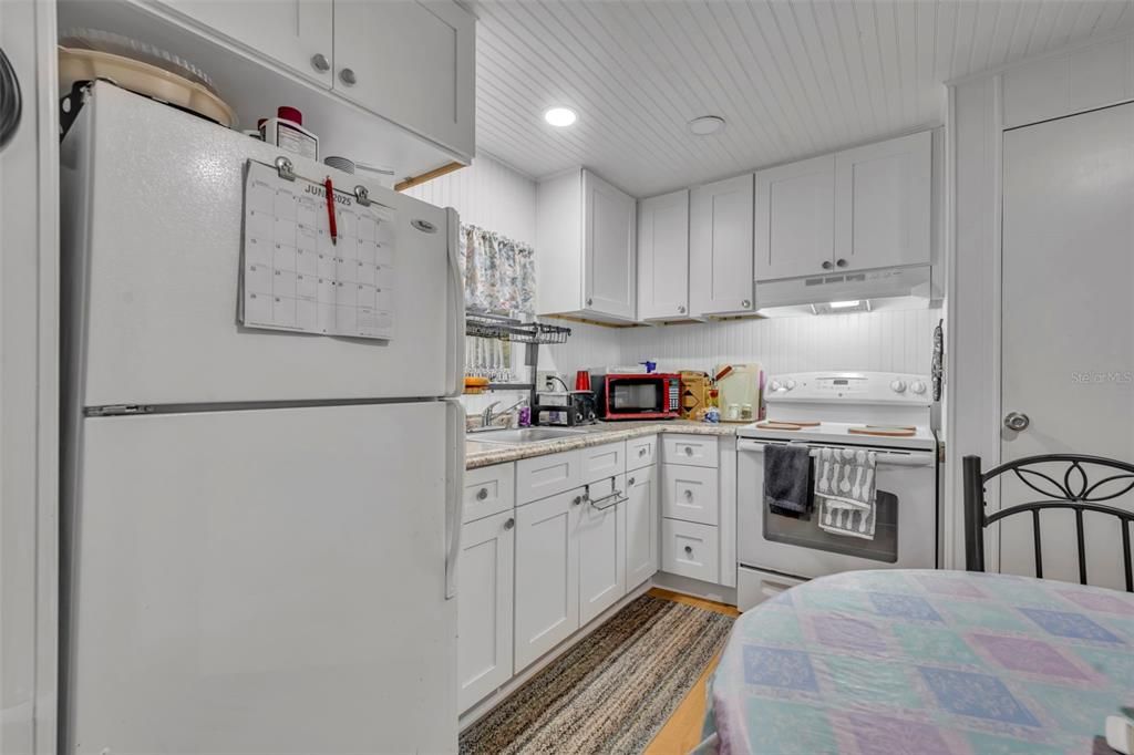 En Venta: $79,900 (2 camas, 1 baños, 882 Pies cuadrados)