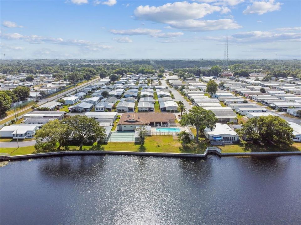 En Venta: $179,000 (2 camas, 2 baños, 864 Pies cuadrados)