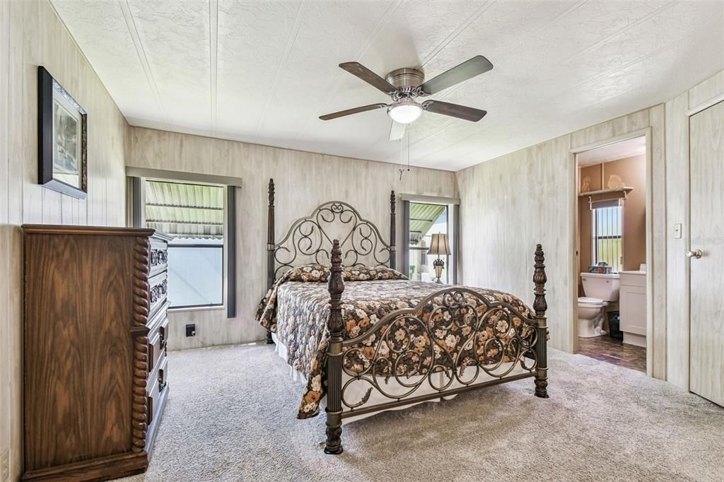 En Venta: $179,000 (2 camas, 2 baños, 864 Pies cuadrados)