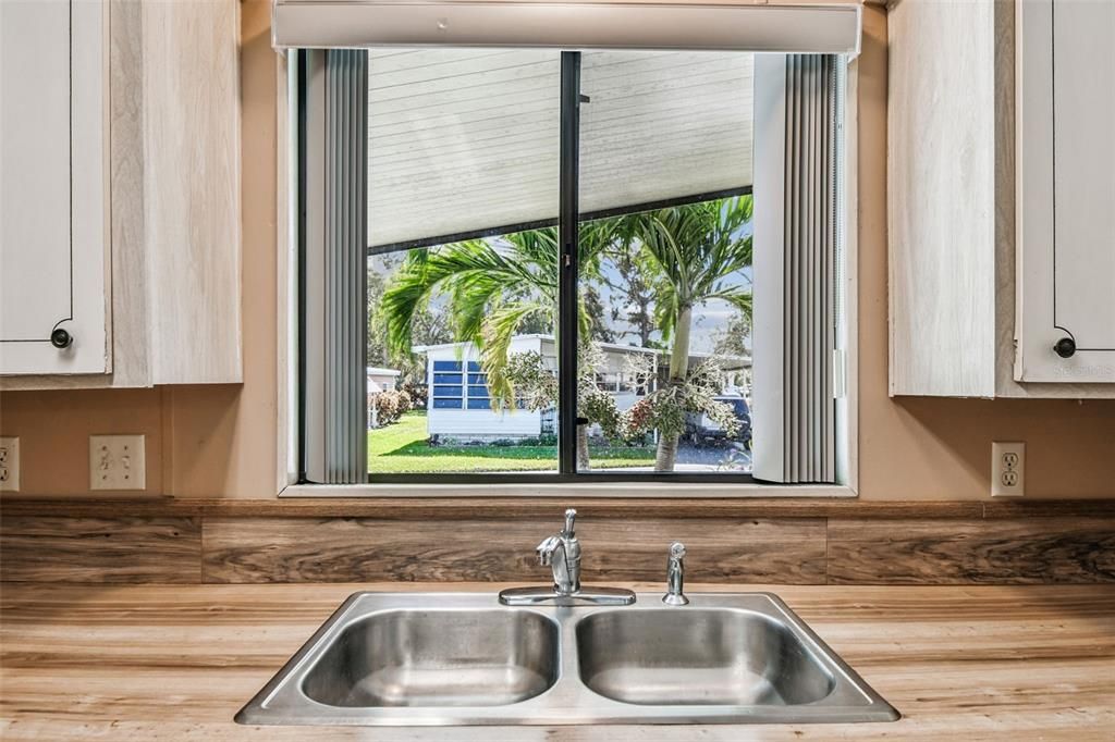 En Venta: $179,000 (2 camas, 2 baños, 864 Pies cuadrados)