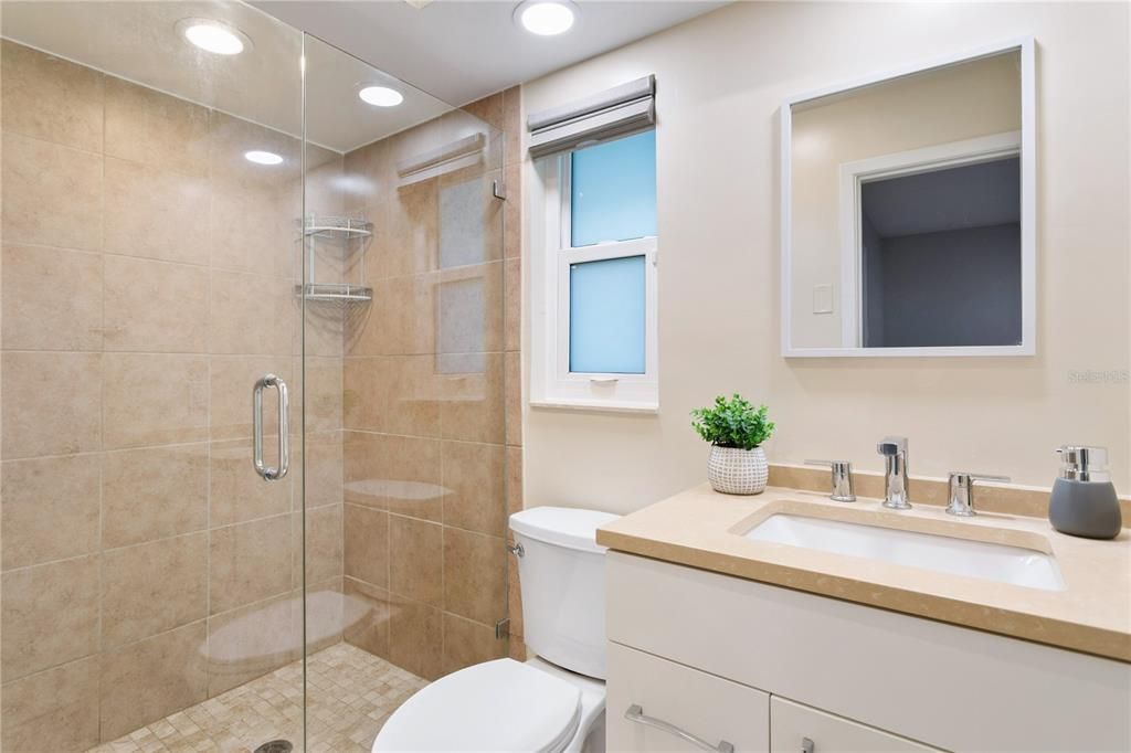 待售: $1,295,000 (4 贝兹, 3 浴室, 2326 平方英尺)