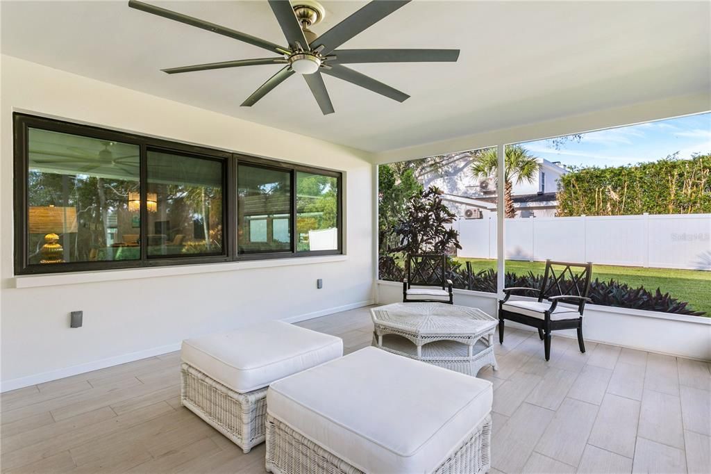 待售: $1,295,000 (4 贝兹, 3 浴室, 2326 平方英尺)