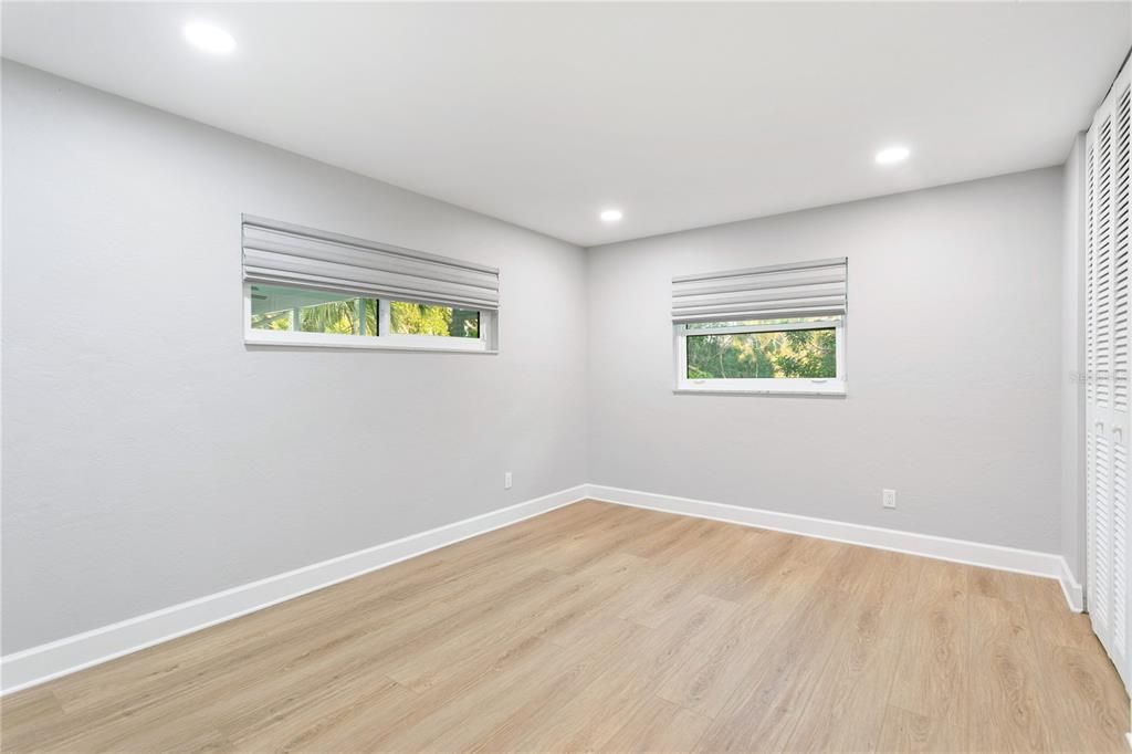 待售: $1,295,000 (4 贝兹, 3 浴室, 2326 平方英尺)