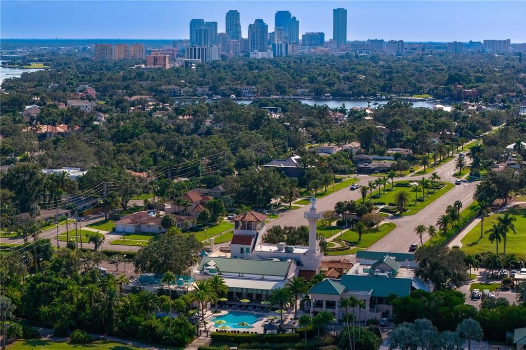 待售: $1,295,000 (4 贝兹, 3 浴室, 2326 平方英尺)