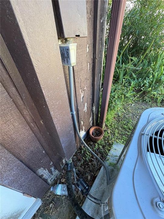 待售: $230,000 (2 贝兹, 2 浴室, 1050 平方英尺)