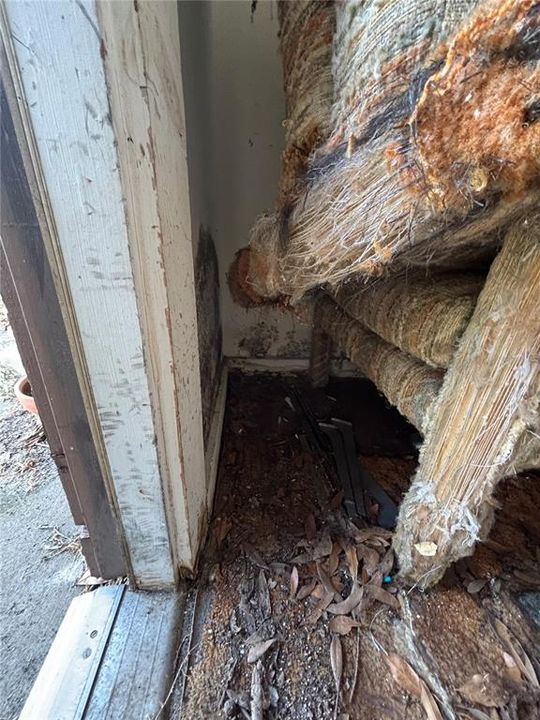 待售: $230,000 (2 贝兹, 2 浴室, 1050 平方英尺)