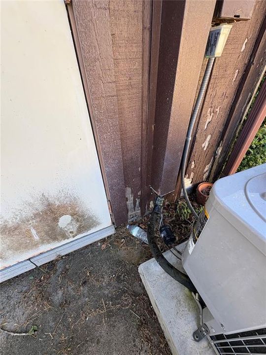 待售: $230,000 (2 贝兹, 2 浴室, 1050 平方英尺)