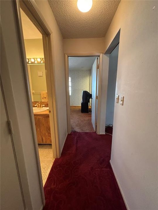 待售: $230,000 (2 贝兹, 2 浴室, 1050 平方英尺)