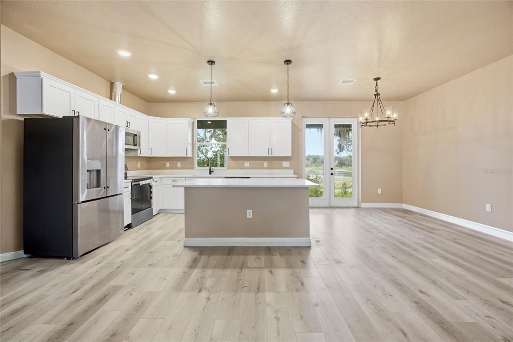 For Sale: $375,000 (3 beds, 2 baths, 1820 Square Feet)