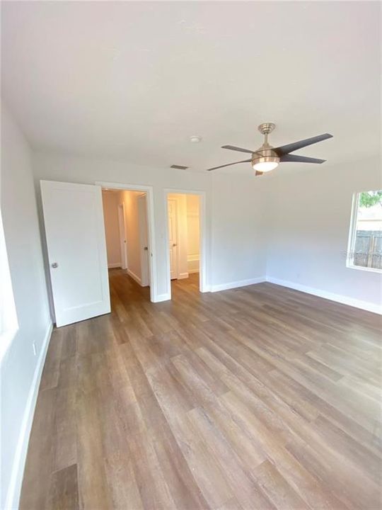 En Venta: $350,000 (3 camas, 2 baños, 2153 Pies cuadrados)