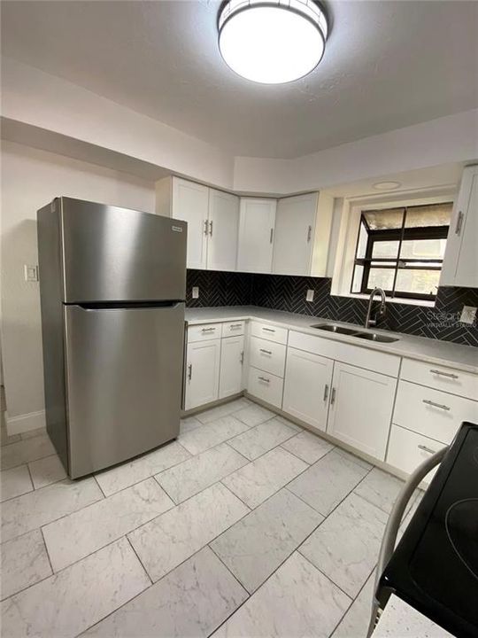 En Venta: $350,000 (3 camas, 2 baños, 2153 Pies cuadrados)