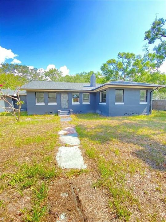 En Venta: $350,000 (3 camas, 2 baños, 2153 Pies cuadrados)