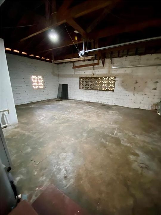 En Venta: $350,000 (3 camas, 2 baños, 2153 Pies cuadrados)