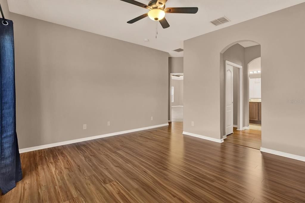 В аренду: $2,450 (3 спален, 2 ванн, 1576 Квадратных фут)