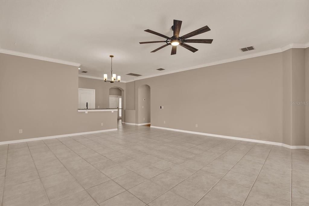 В аренду: $2,450 (3 спален, 2 ванн, 1576 Квадратных фут)