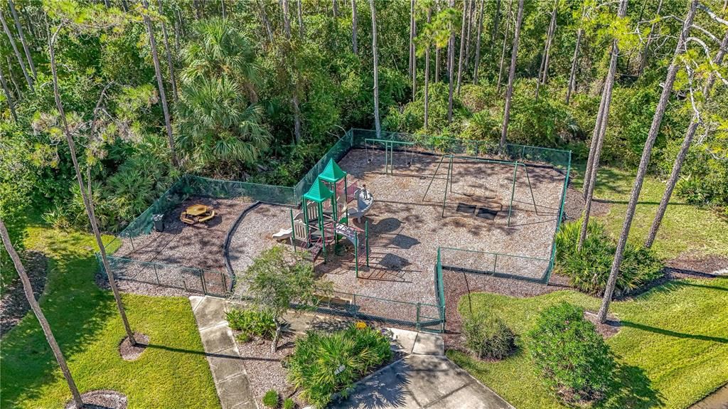 En Venta: $435,000 (4 camas, 2 baños, 2363 Pies cuadrados)