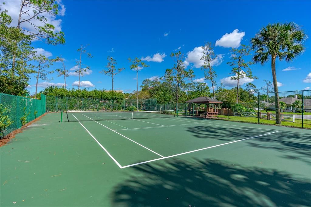 En Venta: $435,000 (4 camas, 2 baños, 2363 Pies cuadrados)