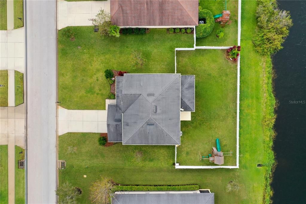 En Venta: $435,000 (4 camas, 2 baños, 2363 Pies cuadrados)