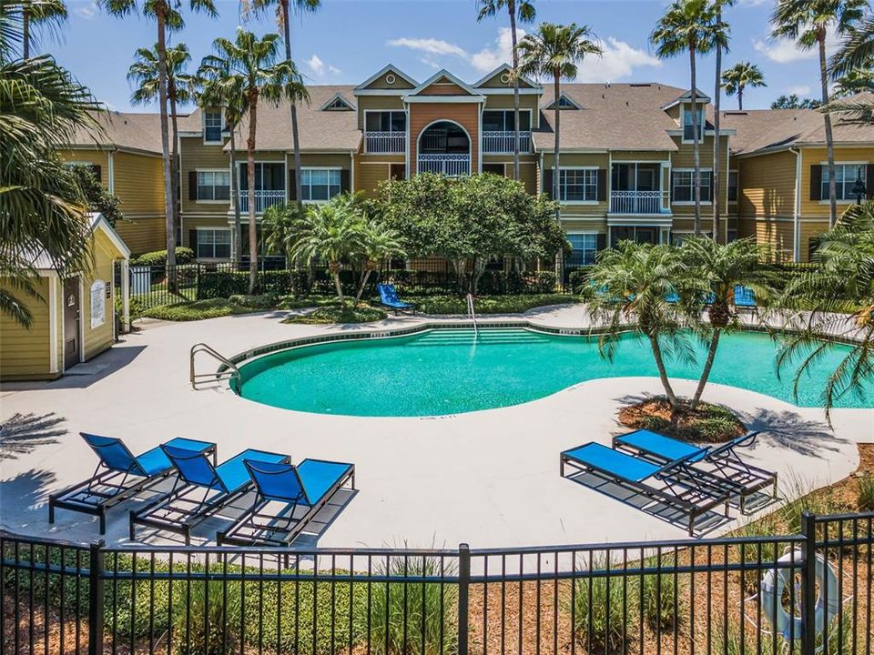 For Sale: $134,495 (1 beds, 1 baths, 650 Square Feet)