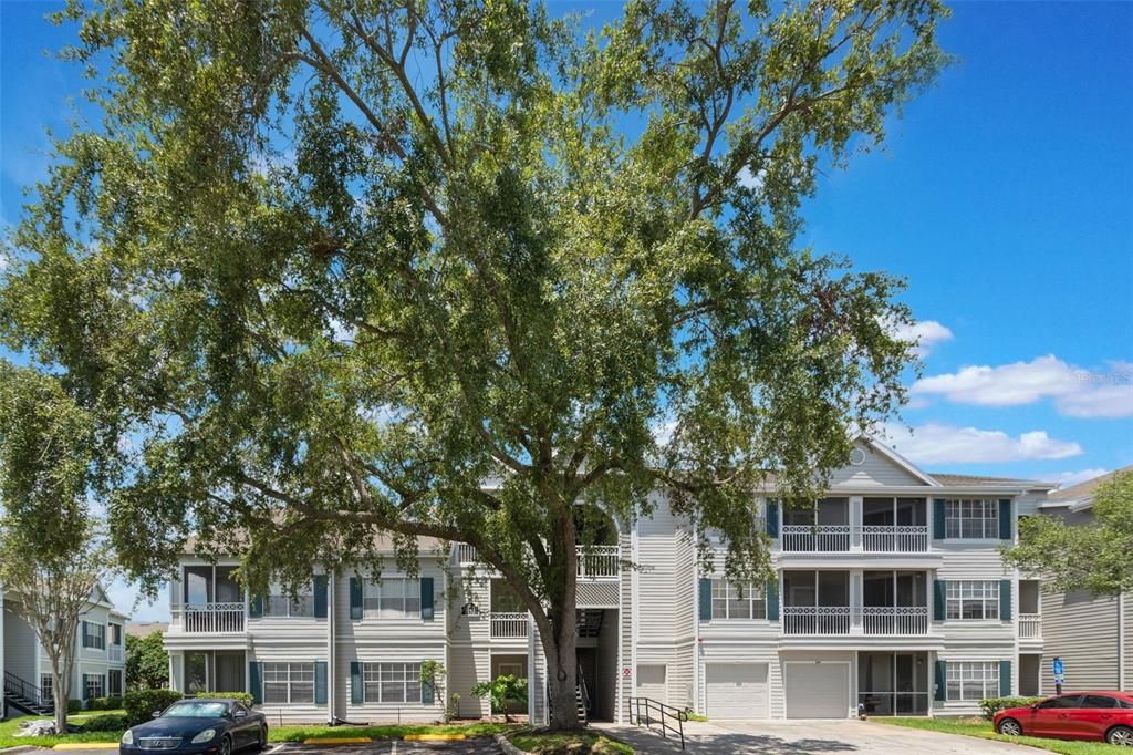 For Sale: $134,495 (1 beds, 1 baths, 650 Square Feet)