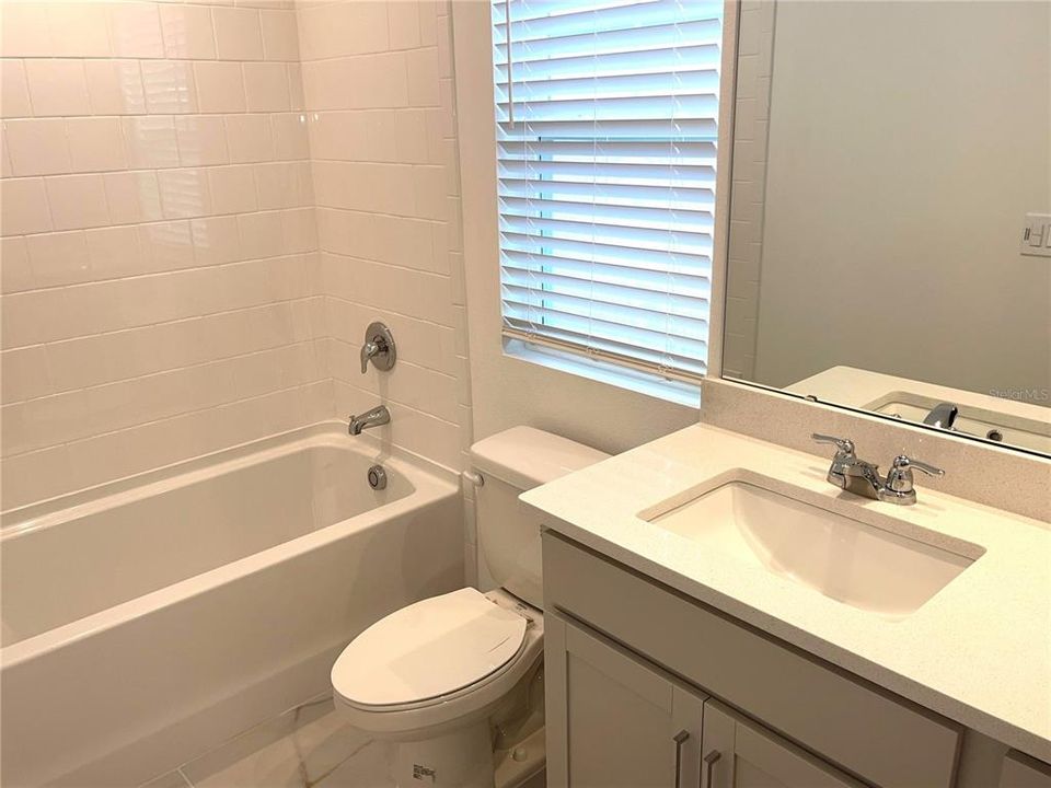 En Renta: $2,500 (4 camas, 2 baños, 1643 Pies cuadrados)