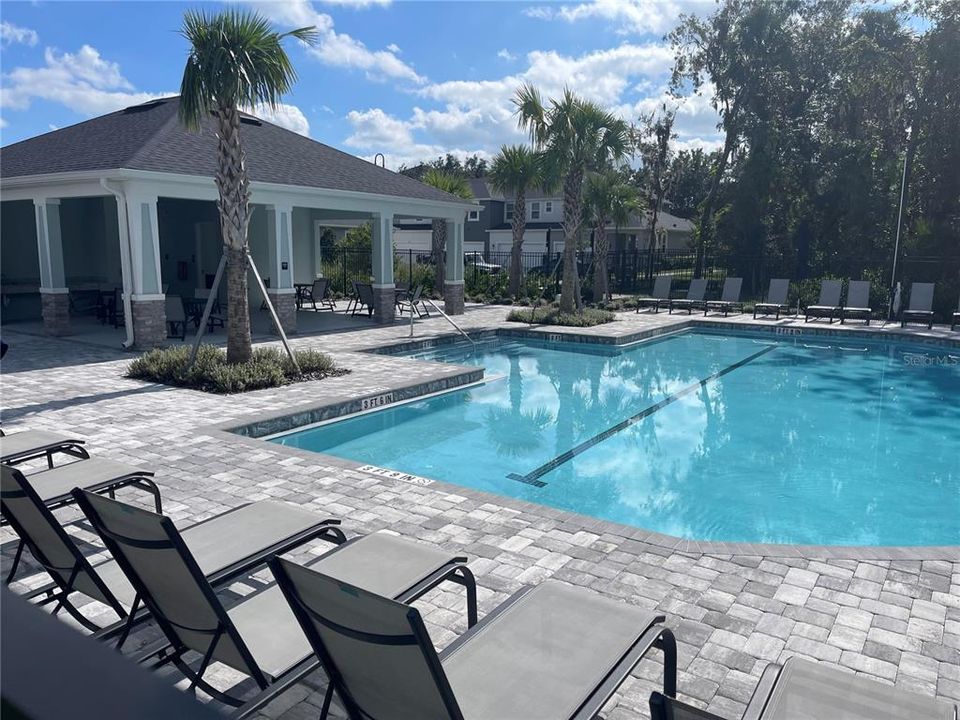 En Renta: $2,500 (4 camas, 2 baños, 1643 Pies cuadrados)