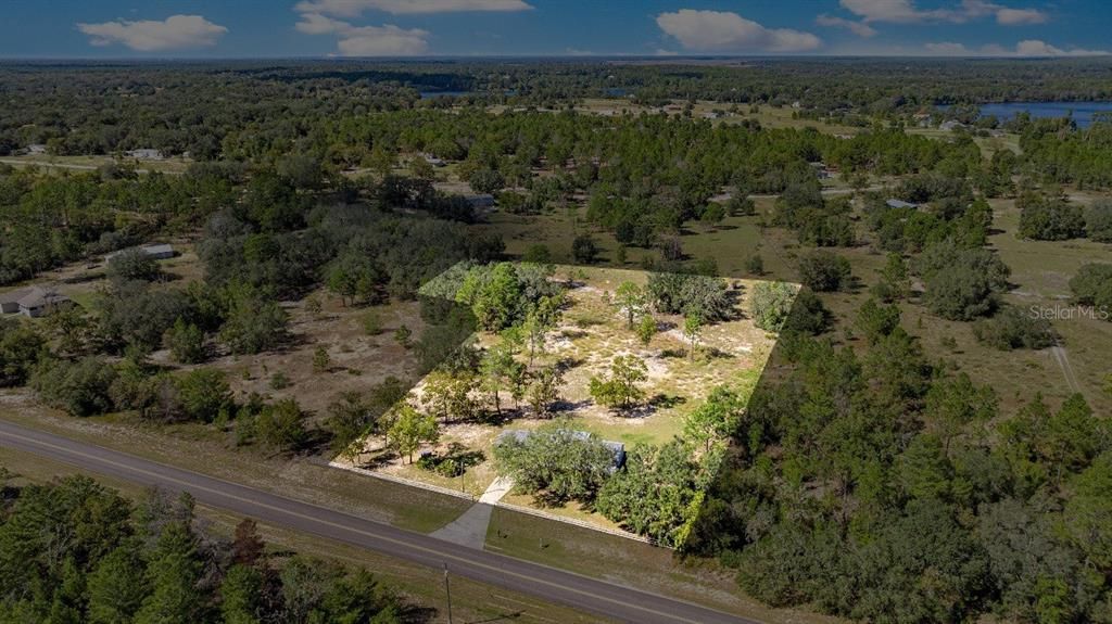 Под контрактом: $349,900 (3 спален, 2 ванн, 1196 Квадратных фут)