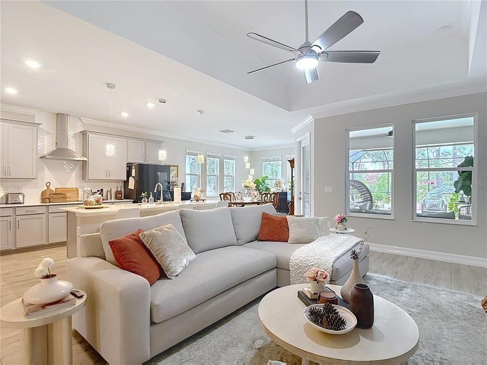 На продажу: $548,900 (3 спален, 3 ванн, 2173 Квадратных фут)